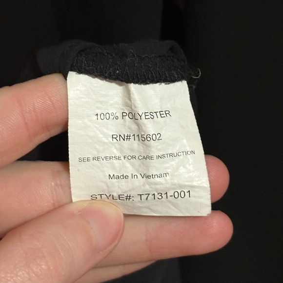 Lush Women’s Black Sheer V Neck Blouse Size Small Style T7131-001 - Picture 7 of 7